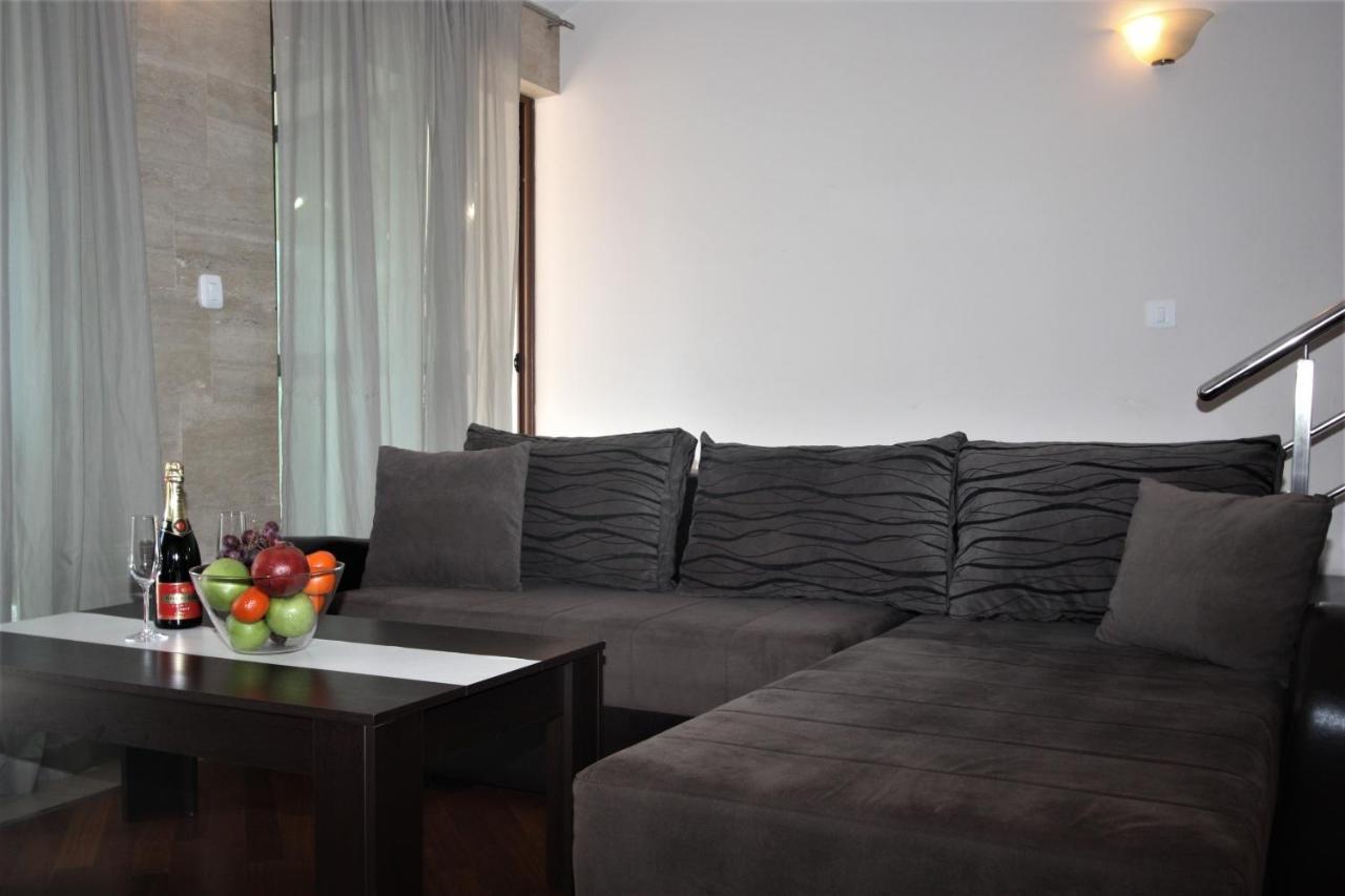 Lusso By Cmm Apartment Budva